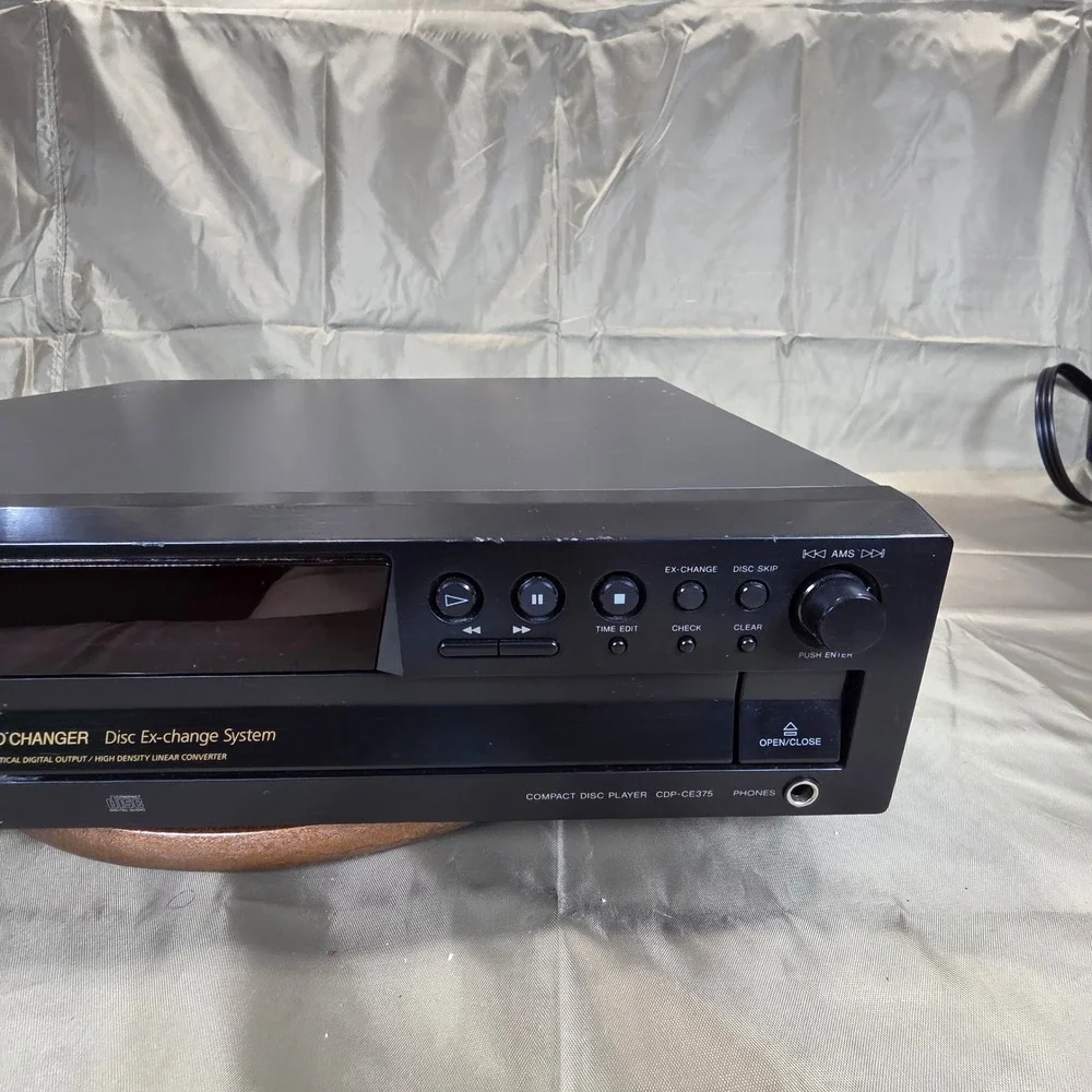 Sony CDP-CE375 5- CD Changer Player Carousel Black Digital Optical Out tested Ok
